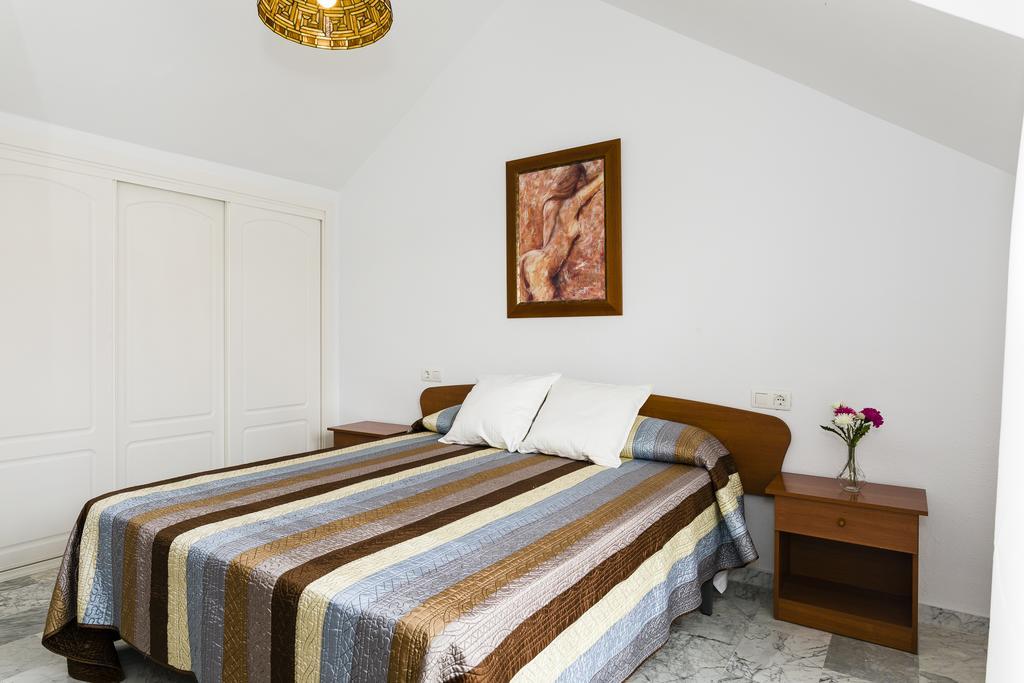 Weforyou Real Del Tivoli Two Rooms Benalmádena Eksteriør bilde